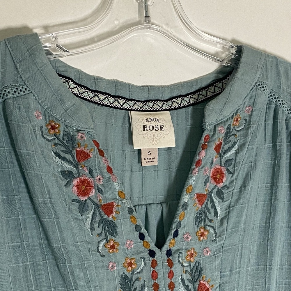 Knox Rose Dress Womens Small Blue Embroidered 3/4 Sleeve Tunic Boho Pockets Tier - Picture 8 of 15